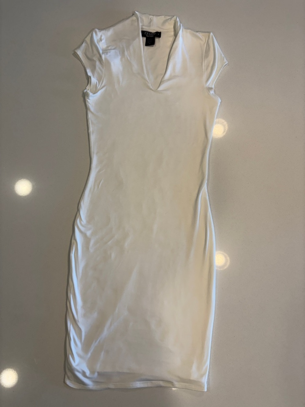 Joe & Elle White Cap-Sleeve V-Neck Midi Dress